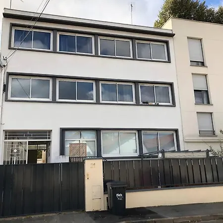 Apartmán Escale-marne Fr - 102 - Free Parking - Free Luggage Storage - Equipped - Linen Included - Washing Machine - 10mn Walk Metro 8 - Rer A - Panoramic View - From 1 To 4 Guests *